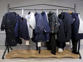 品牌服裝折扣供應(yīng)商與批發(fā)市場全解析 價(jià)格、渠道與零售策略